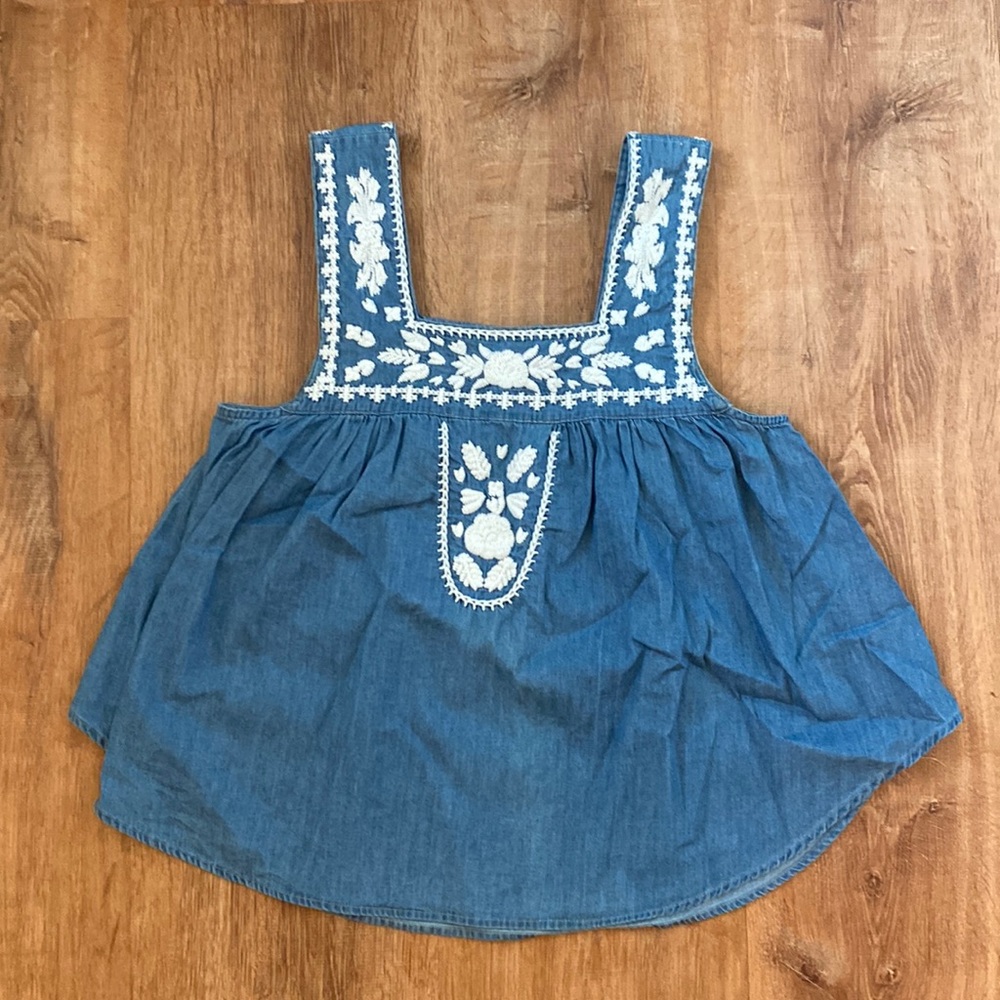 Lightweight denim embroidered top